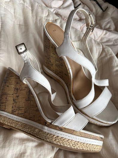 new look wedge Sandles