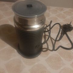 nespresso  milk frotter