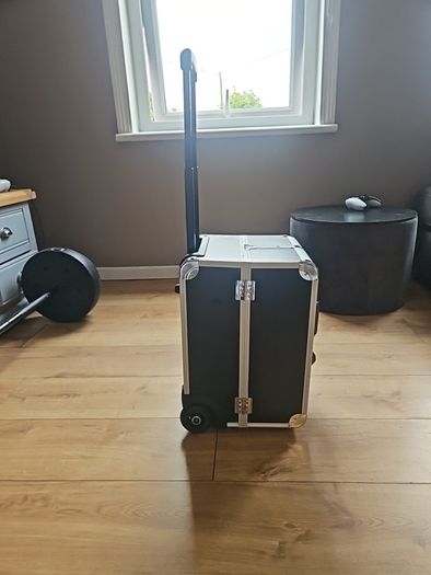 brand new make up case