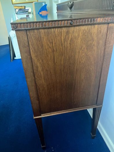 sideboard