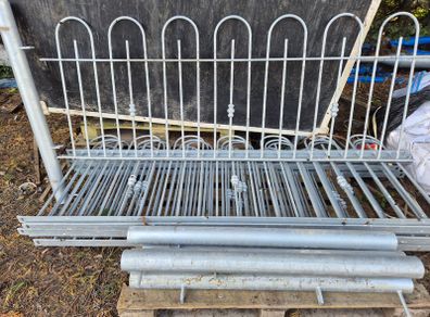 Railings Fence for on top of wall or fixed in concrete.