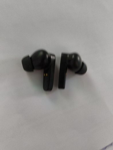 free Acer earbuds, No charger box