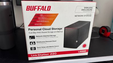 Buffalo Linkstation 220 NAS Network Attached Storage