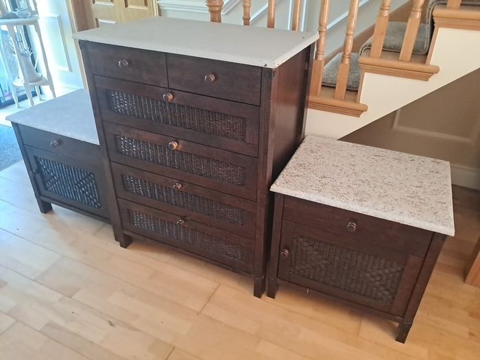 chest of drawers and matching lockers
