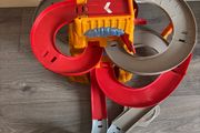Cars Radiator Springs mountain race playset