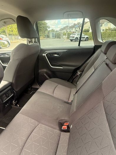 Toyota RAV4 2.5 Hybrid Sol