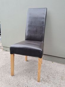 4 Kitchen Chairs