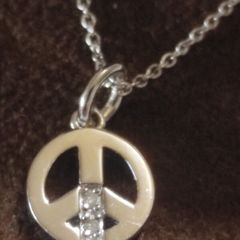 Hot Diamonds Sterling silver necklace