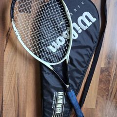tennis racquet
