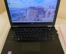 Dell Latitude E7270 - Intel i7, 16GB RAM, 256GB SSD
