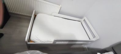 kids bed / Toddler bed