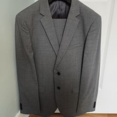 DKNY Mens Suit