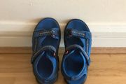 Kids sandals size 10 uk