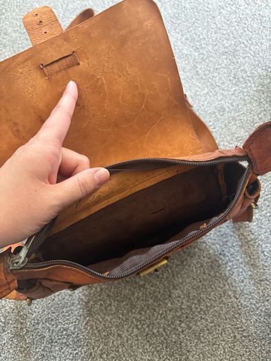 Genuine leather crossbody bag