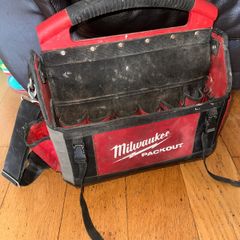 Milwaukee large packout tool bag
