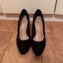 Shoes size 5 Image 2
