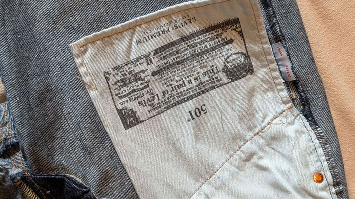 levi's