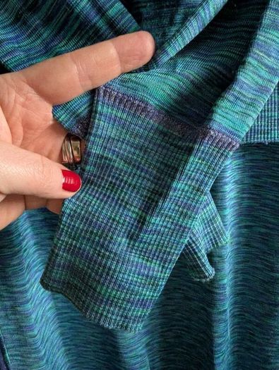 Escada unique set of d and cardigan