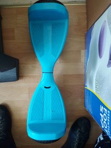RAZOR Hovertrax, segway type hoverboard, in excellent condition, No charger to tes