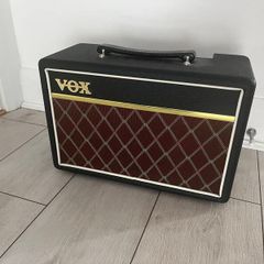 vox pathfinder 10