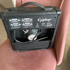 Epiphone Studio 10S guitar amp