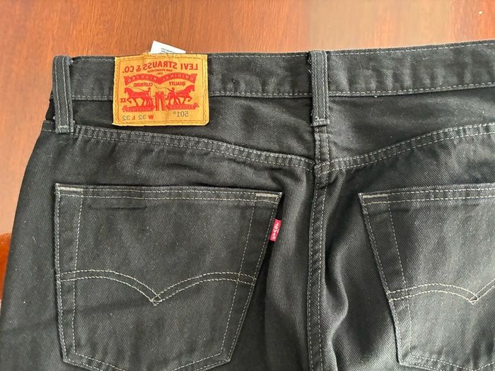 Levi 501 men's black denim jeans - Size 32x32