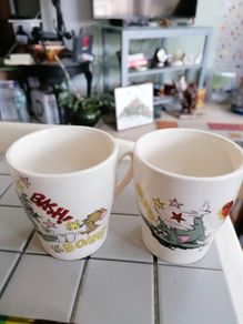 2 Vintage Tom and Jerry cups