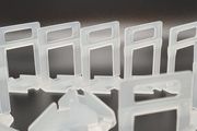 Levelling clips for 20mm Tiles or slabs