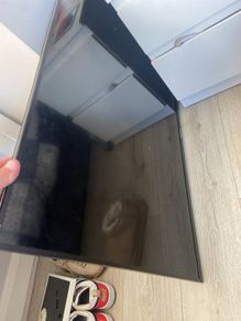 sony smart tv  with wall mount no legs