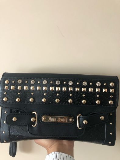 Anna Smith clutch bag