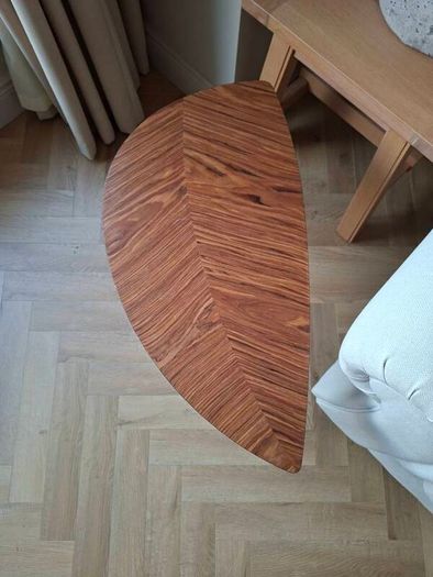 Coffee 'leaf style' table