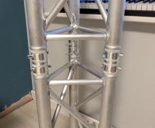 Aluminium trusses