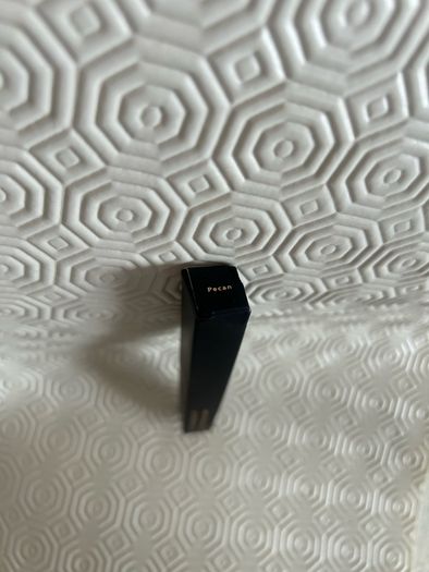 Hildun Beauty Silk to Set Kajal Eye Liner in Peacan