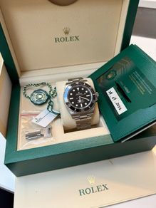 Rolex Submariner 124060
