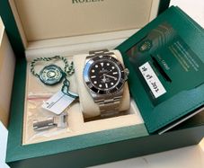 Rolex Submariner 124060