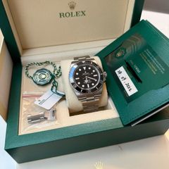 Rolex Submariner 124060