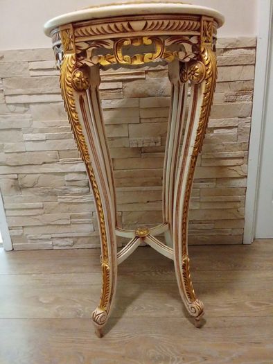Plant Stand