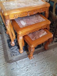 Vintage table nest