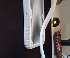 White NZXT Kracken X53 RGB 240mm