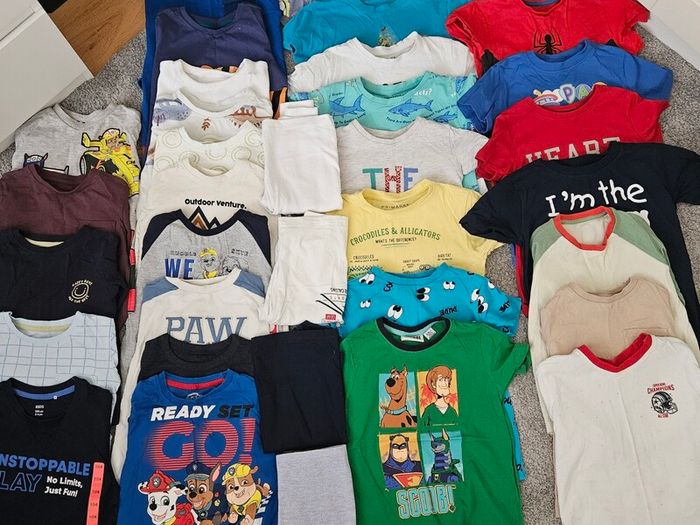 boys short and long sleeve t-shirts 3-4Y