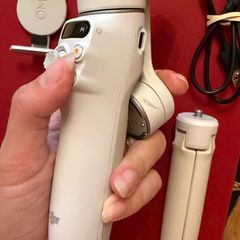 DJI Osmo Mobile 6, 3-Axis iPhone Gimbal, Platinum Grey