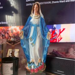 Virgin Mary Statue