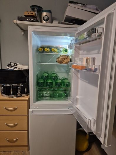 Logik fridge