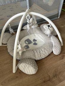 Baby play mat/ baby gym