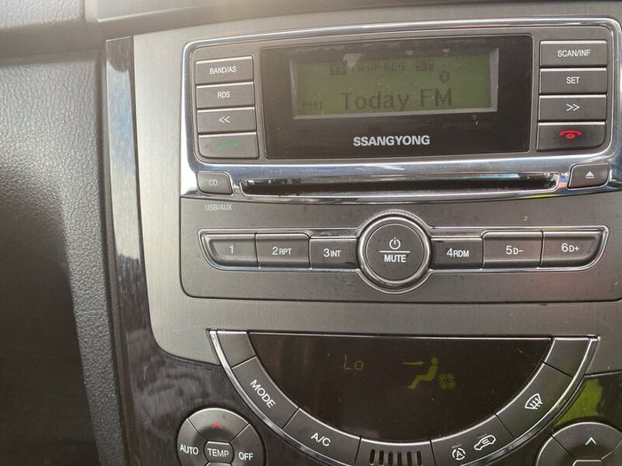 Ssangyong Rexton 2.0 XDI 5 seat Business Edition