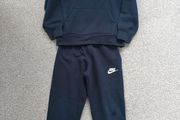 Nike boy's tracksuit. Age 5/6