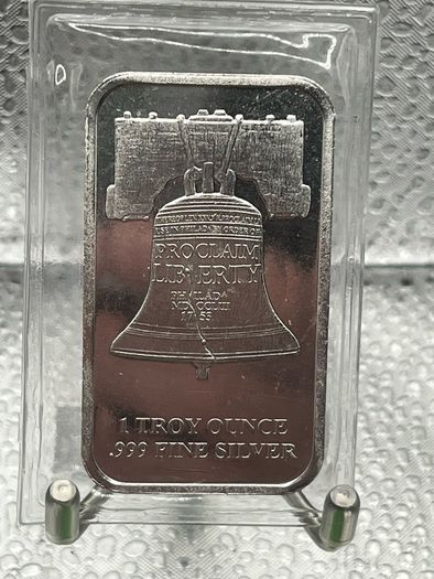 1oz Fine 999 Silver Bullion Liberty Bell Bar.