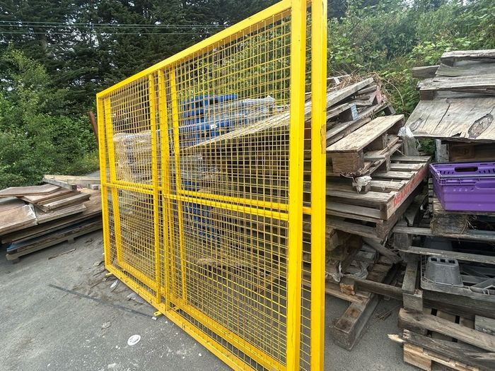 Steel mesh petitions