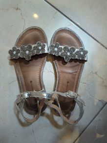Girls sandals