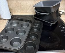 Assorted Bakeware